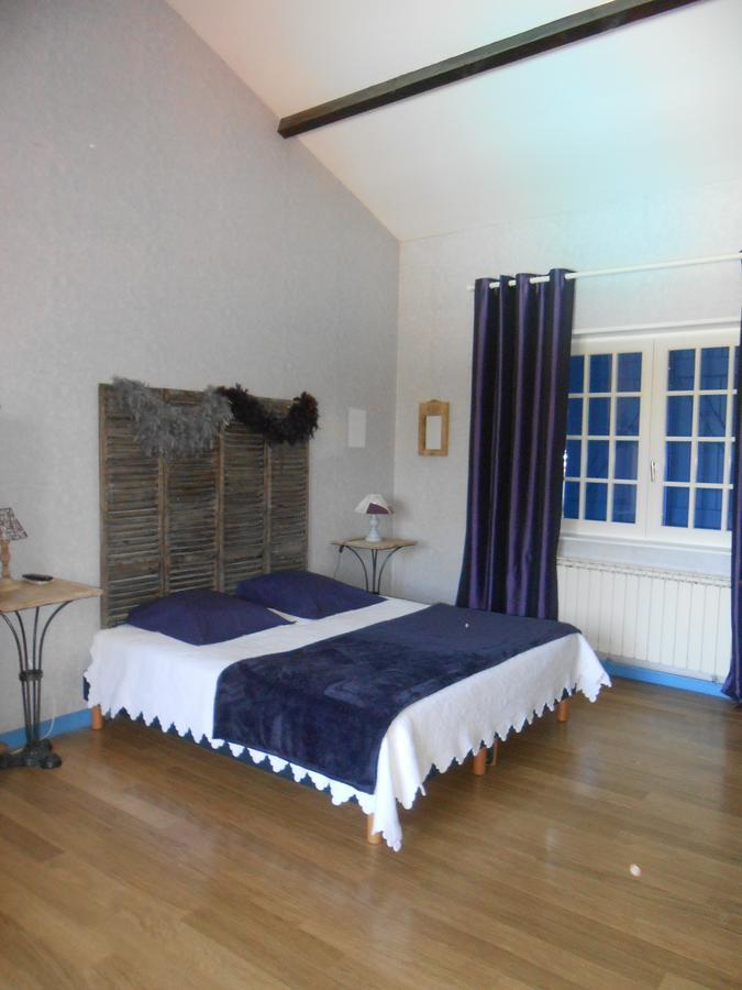 Bed and Breakfast Le Relais Du Grand Logis à Civrieux Extérieur photo